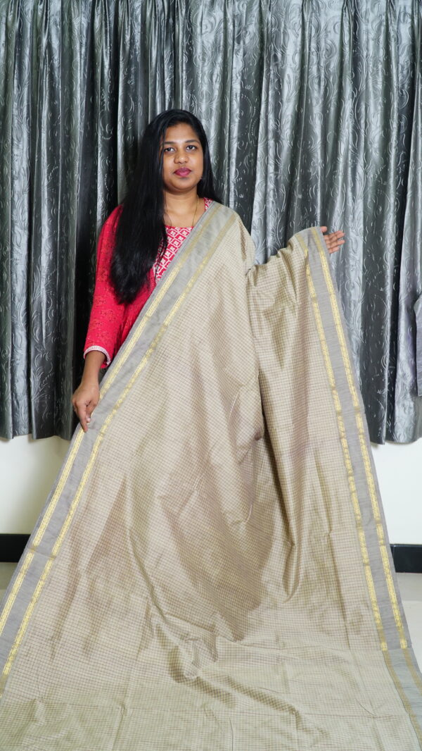 Arani Tusser Saree - Image 2