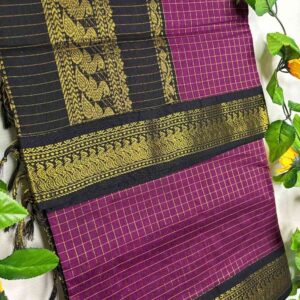 Magenta-saree-with-black-border&gold-zari2