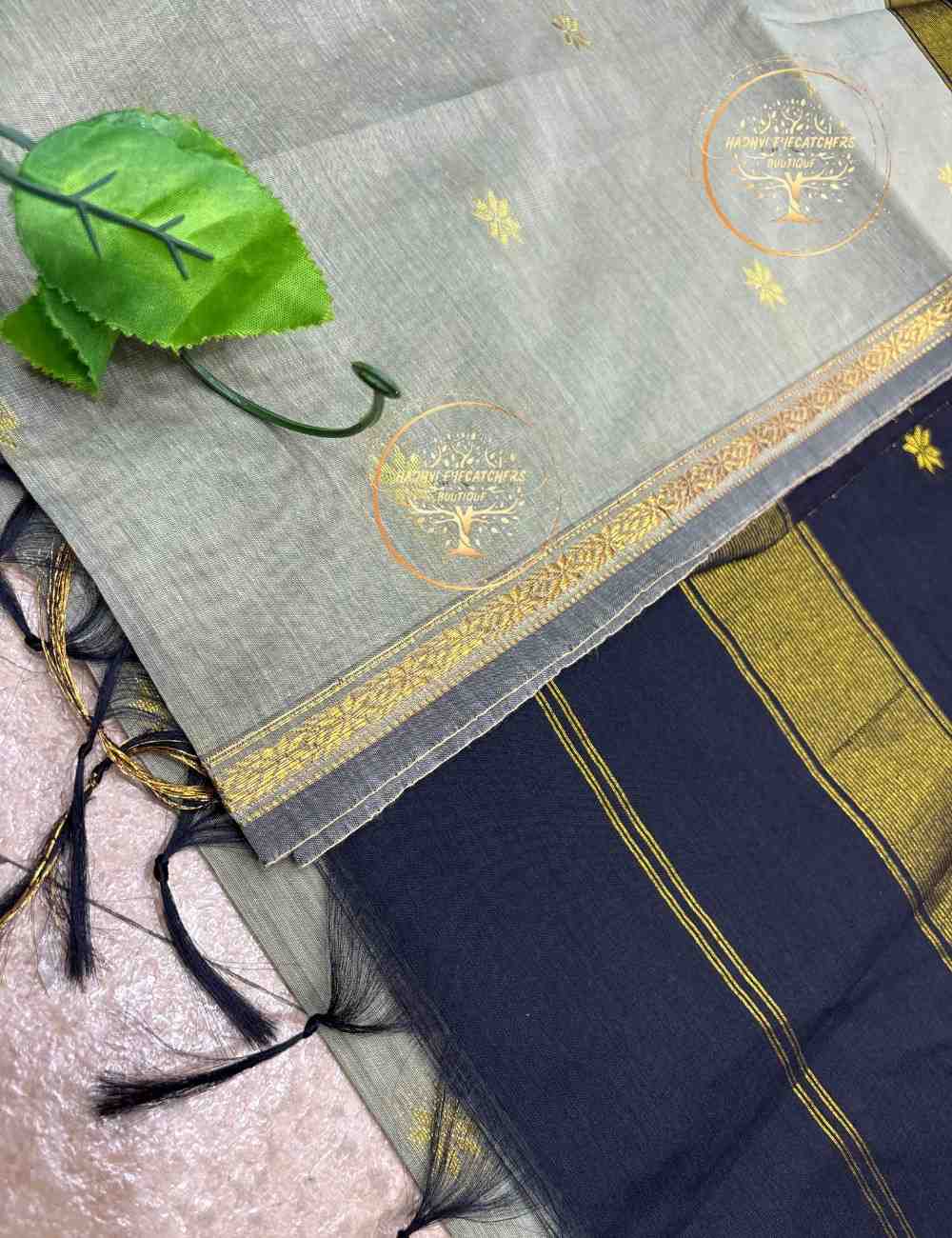 VijayaShri-White Semi Maheswari Silk Cotton Saree - Image 3