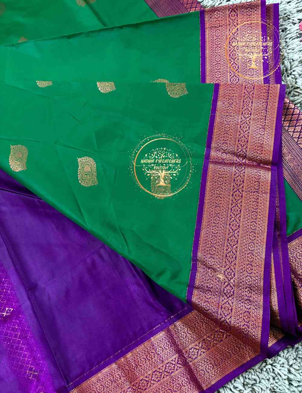 Naganika – Emerald Green Kanchi Soft Silk Saree - Image 3