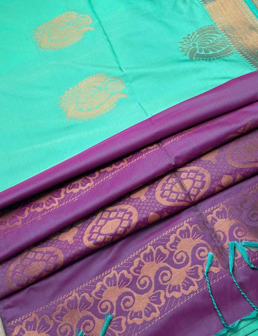 Tanvika-Raga Soft Silk Saree - Image 4