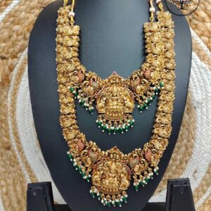 Imitation necklace set